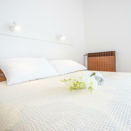 Pansion Oliva Hotel Krnica Luaran gambar
