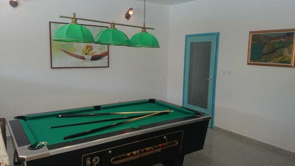 Pansion Oliva Hotel Krnica Luaran gambar