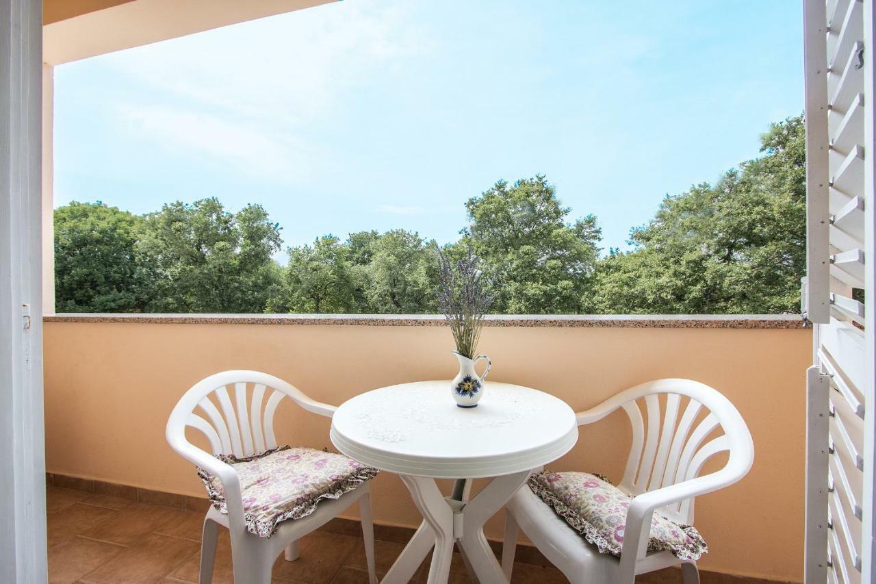 Pansion Oliva Hotel Krnica Luaran gambar