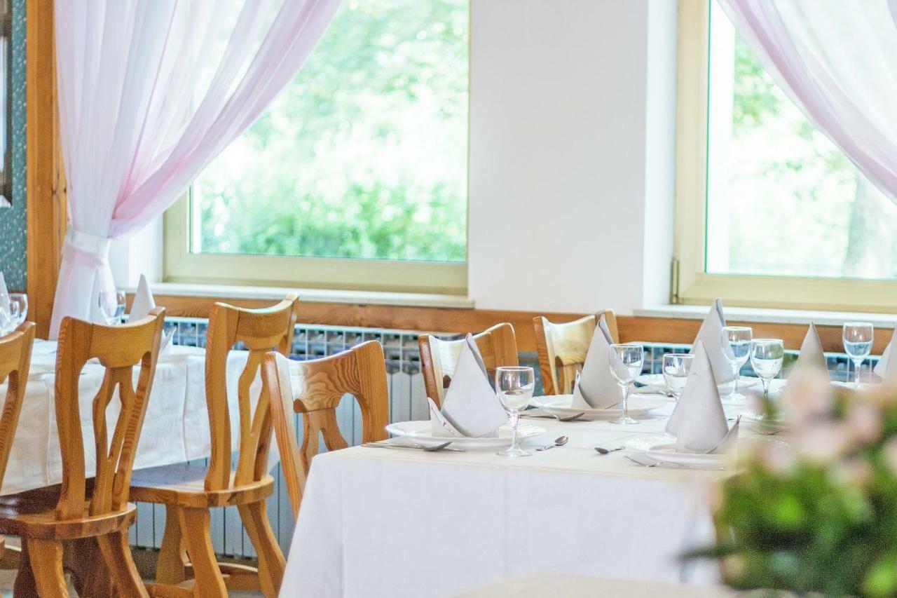Pansion Oliva Hotel Krnica Luaran gambar