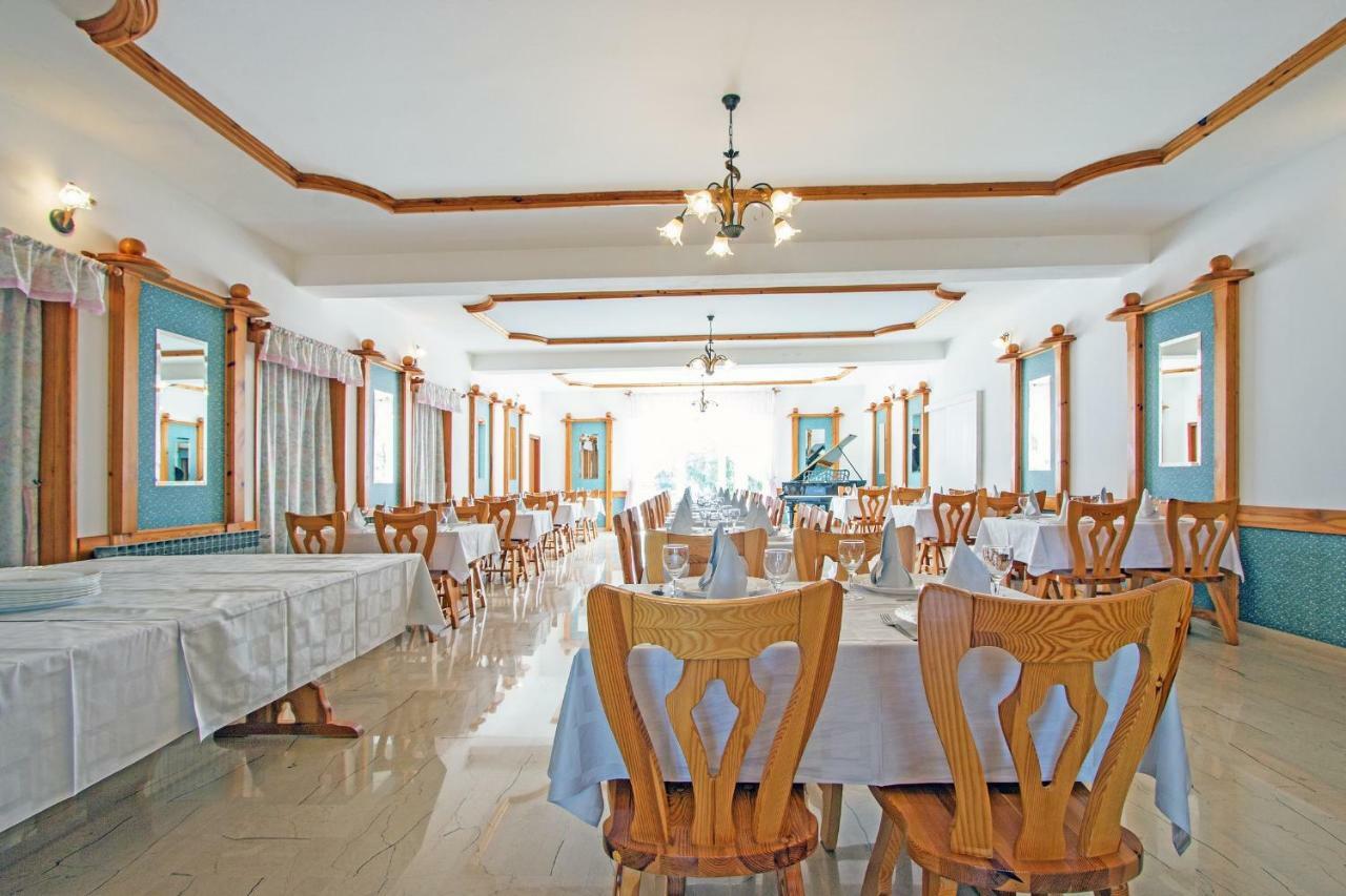 Pansion Oliva Hotel Krnica Luaran gambar