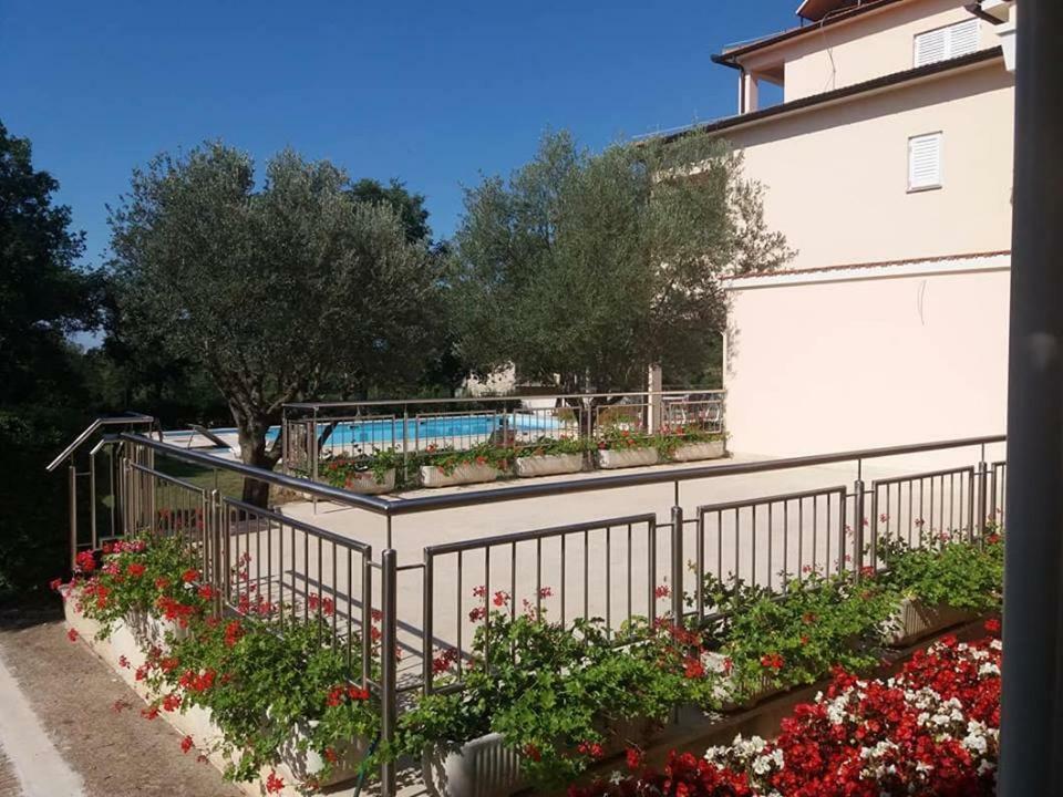 Pansion Oliva Hotel Krnica Luaran gambar